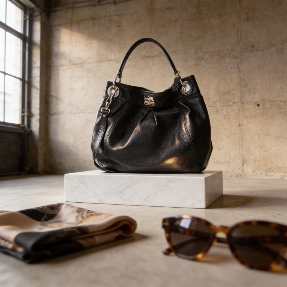 Coach black Madison Maggie leather hobo bag with silver hardware